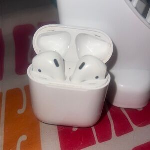 Apple Airpods 2nd Generation